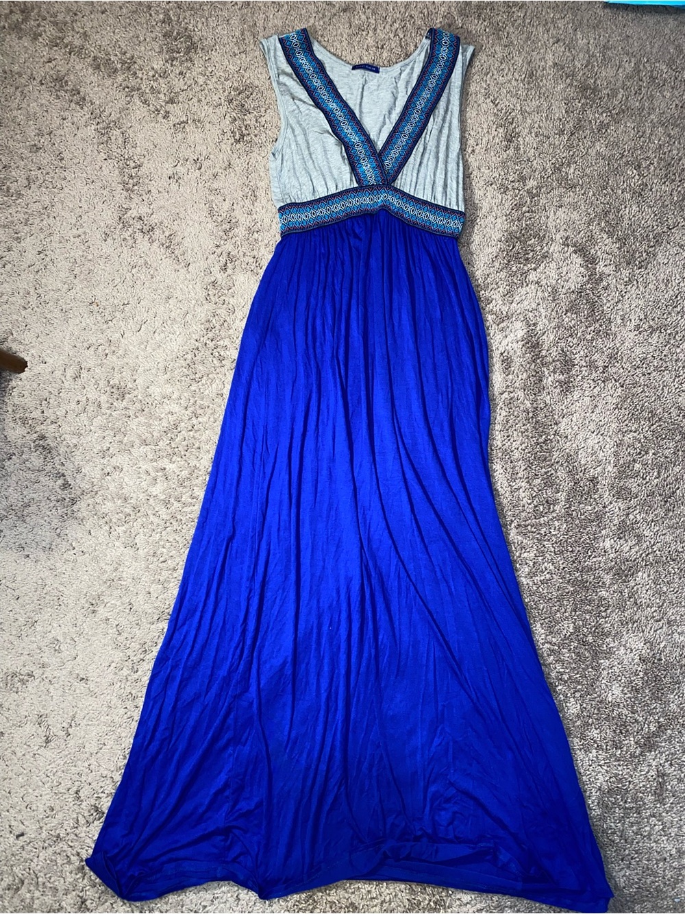 Sweet Claire Womens Medium Blue Gray Maxi Dress Embroidered Boho